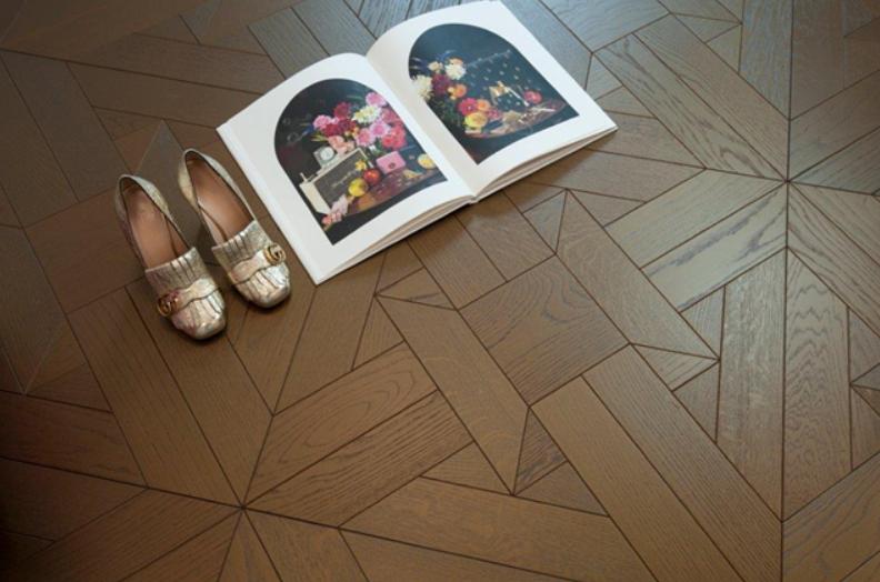 得高實(shí)木復(fù)合地板用匠心為人們打造藝術(shù)家 圖片3